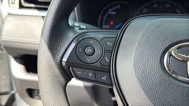 Certified 2024 Toyota RAV4 LE AWD/4WD image 21