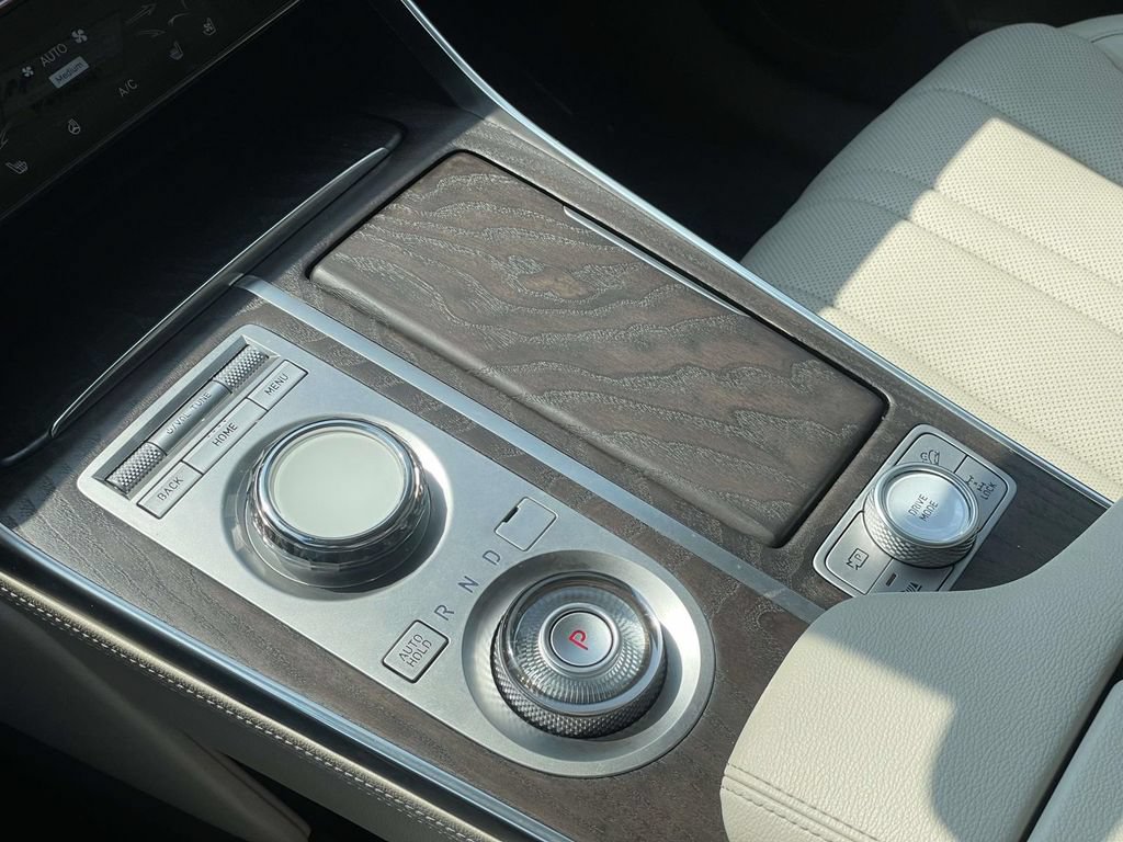 Certified 2023 Genesis GV80 3.5T AWD/4WD image 17