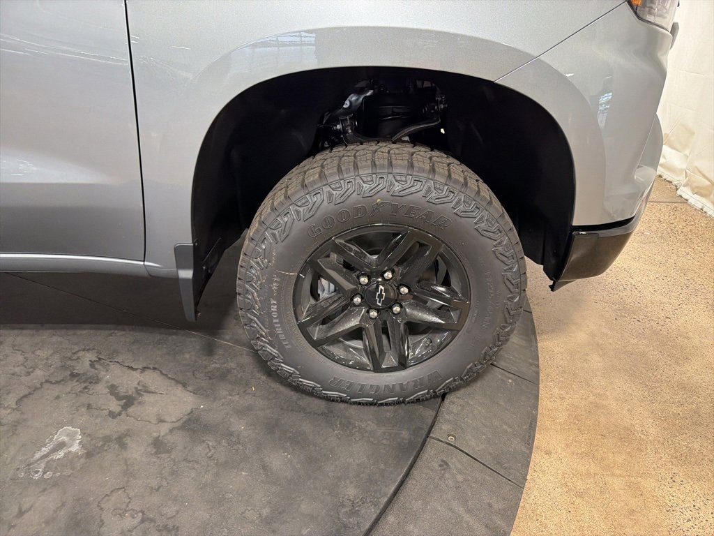 New 2026 Chevrolet Silverado 1500 LT Trail Boss w/ Dark Appearance Package image 36