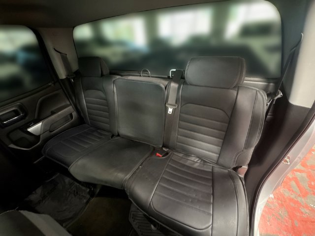 Used 2018 Chevrolet Silverado 1500 LT RWD image 24