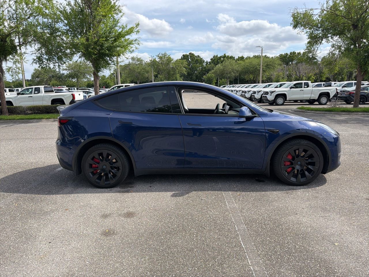 Used 2021 Tesla Model Y Long Range image 6
