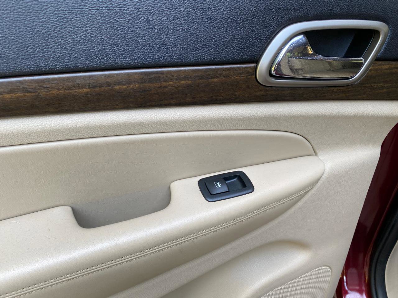 Used 2016 Jeep Grand Cherokee Laredo image 36