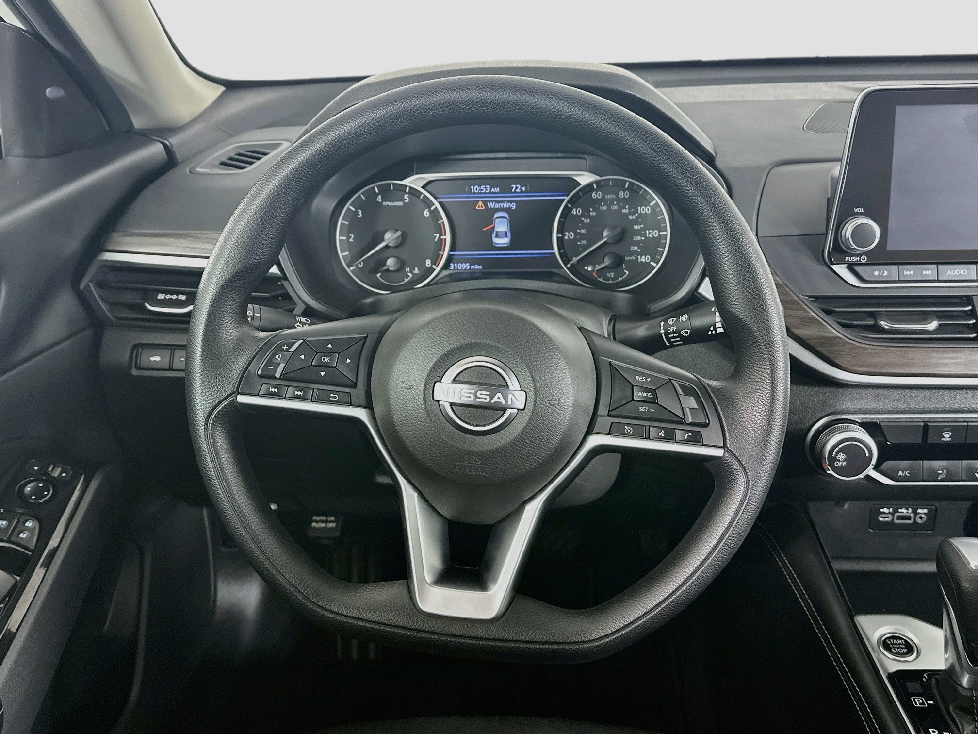 Used 2023 Nissan Altima 2.5 SV FWD image 17
