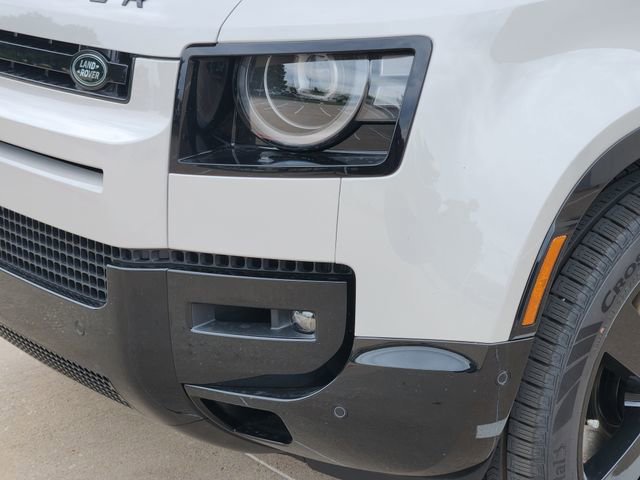 New 2026 Land Rover Defender 110 X-Dynamic SE AWD/4WD image 5