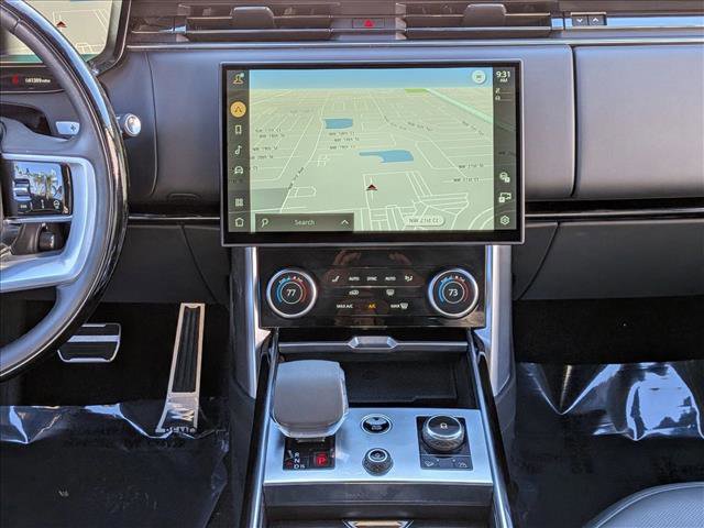 Used 2023 Land Rover Range Rover Autobiography image 12