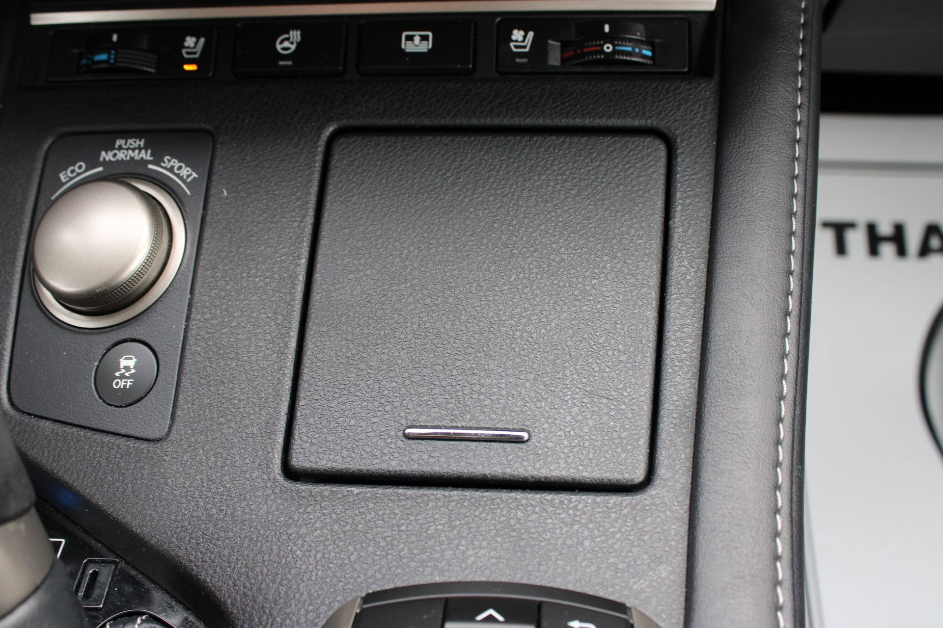 Used 2017 Lexus ES 350 w/ Luxury Package image 46