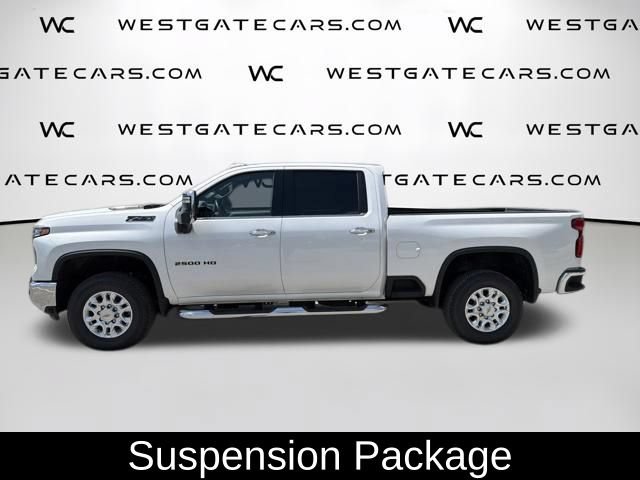 Used 2024 Chevrolet Silverado 2500 LTZ w/ LTZ Convenience Package AWD/4WD image 11