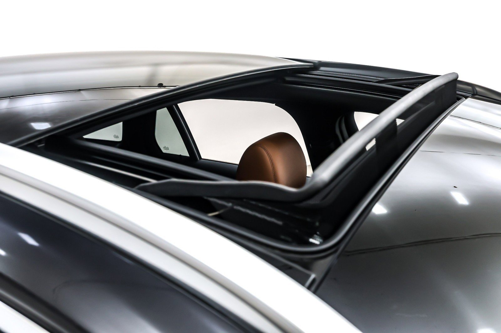 Used 2022 Mercedes-Benz GLC 43 AMG 4MATIC image 23