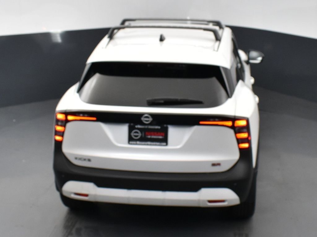 New 2026 Nissan Kicks SR w/ Illumination Package image 50
