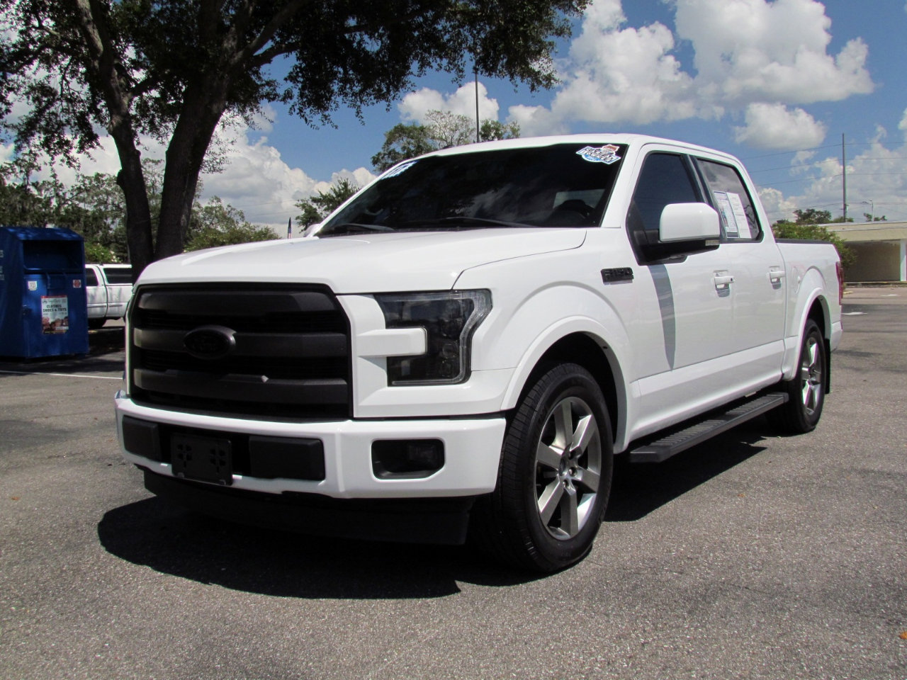 Used 2017 Ford F150 Lariat image 2