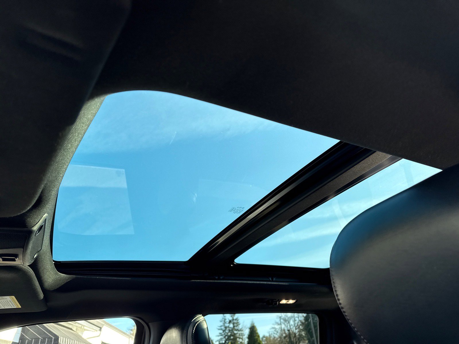 Used 2018 Ford F150 Platinum w/ Equipment Group 701A Luxury image 25