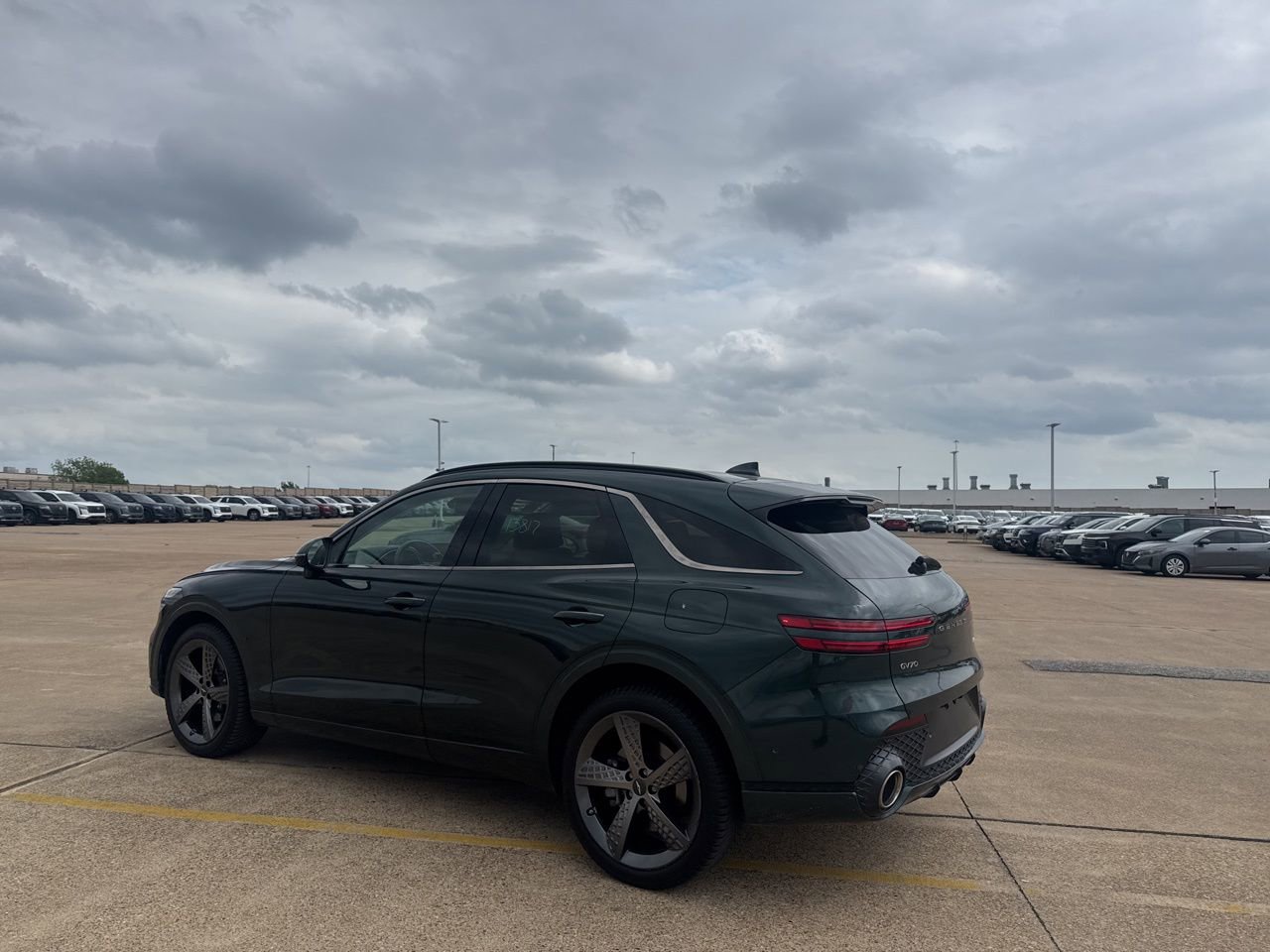 Used 2022 Genesis GV70 3.5T Sport w/ Sport Prestige Package image 14