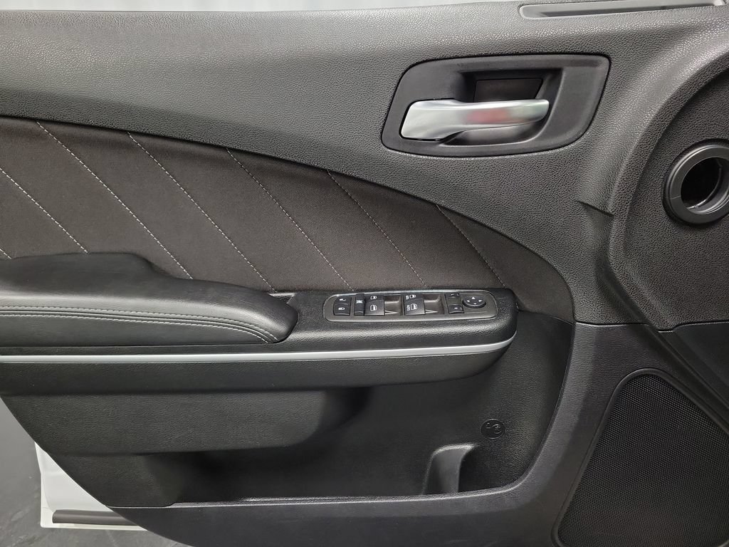 Used 2022 Dodge Charger SXT AWD/4WD image 22