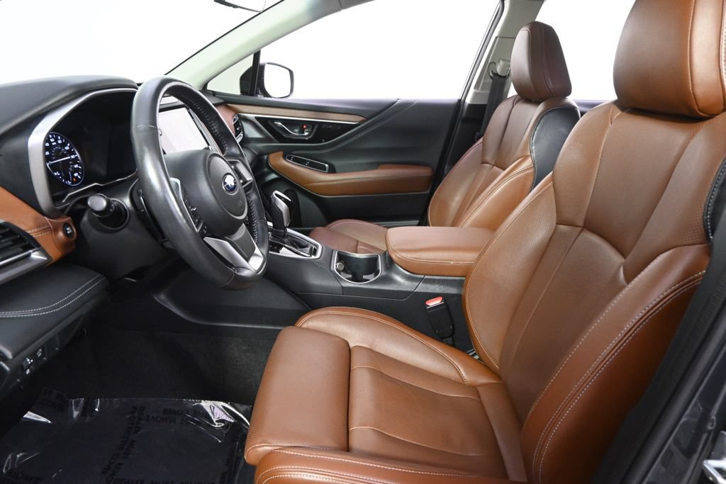 Used 2021 Subaru Outback Touring AWD/4WD image 13