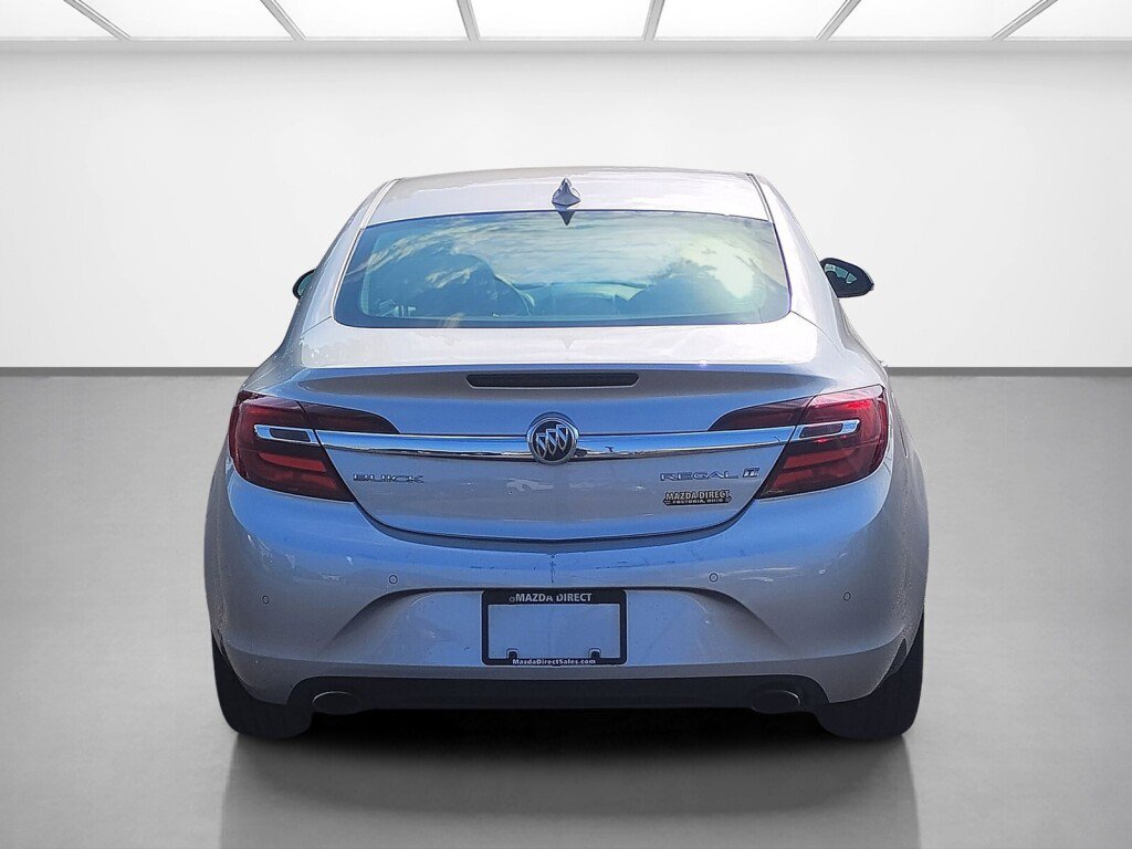 Used 2015 Buick Regal Premium FWD image 4