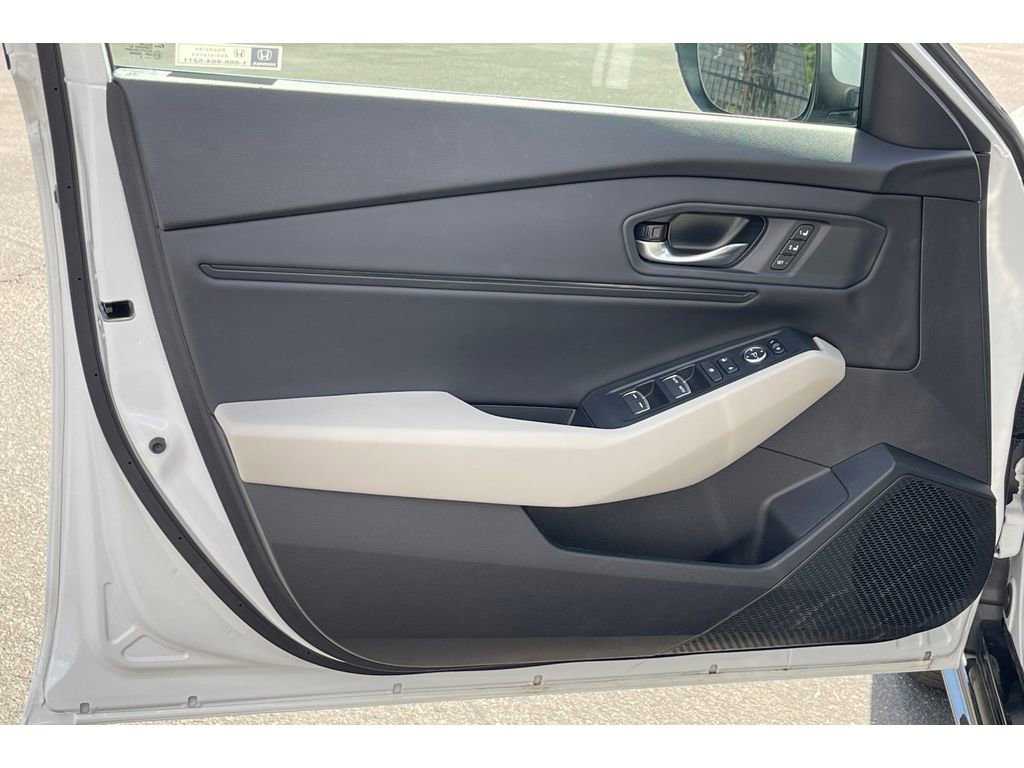 Certified 2025 Honda Accord EX-L image 11