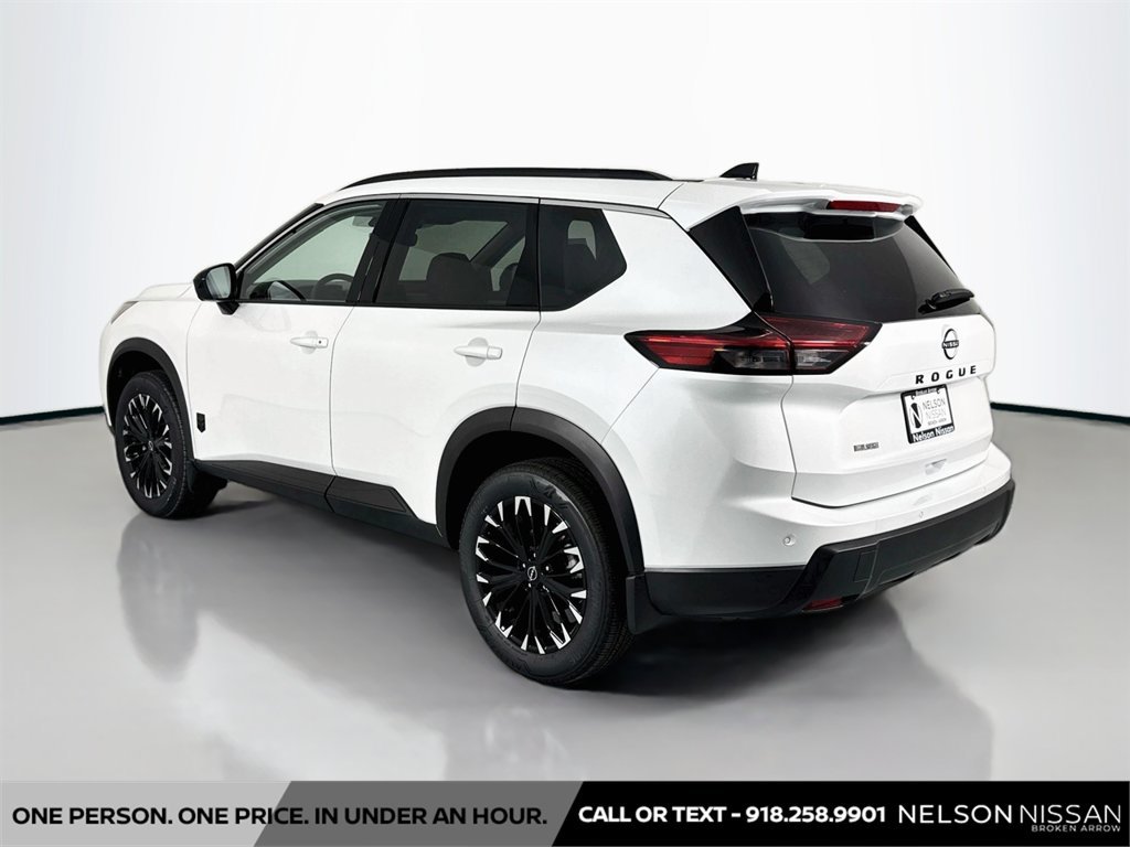 New 2026 Nissan Rogue Dark Armor FWD image 7