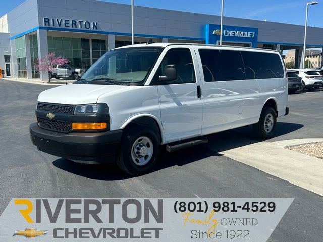 Used 2023 Chevrolet Express 3500 LS image 1