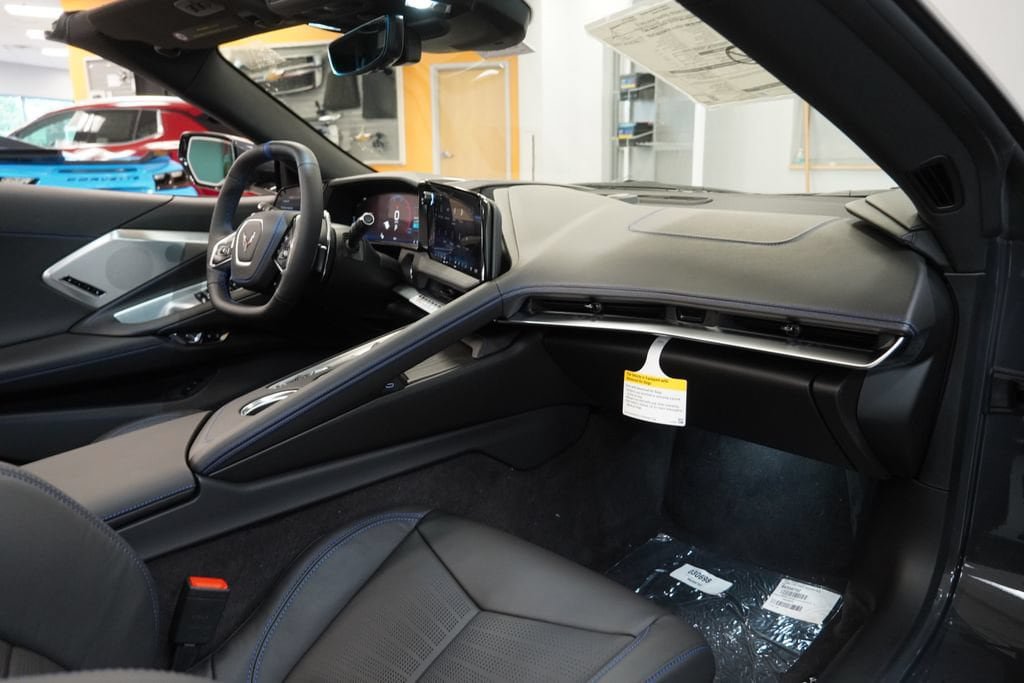 New 2027 Chevrolet Corvette Grand Sport w/ Z52 Sport Performance Package RWD image 27