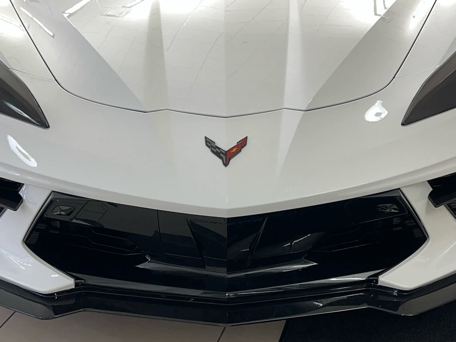 Used 2024 Chevrolet Corvette Stingray Premium Conv w/ Z51 Performance Package image 4