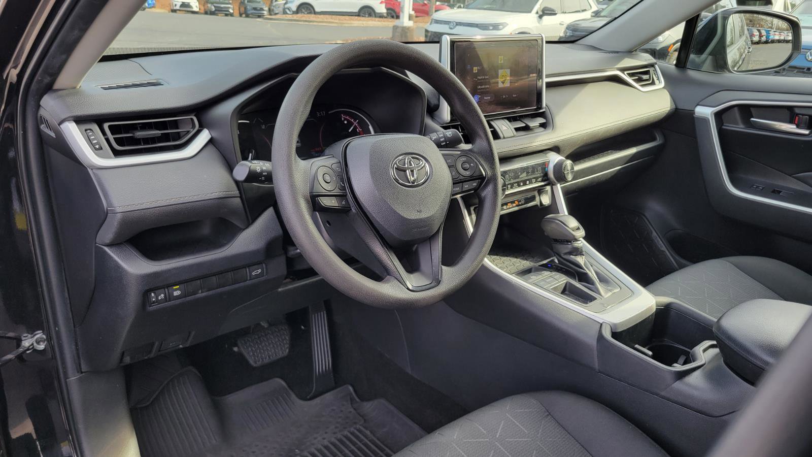 Used 2023 Toyota RAV4 XLE w/ Convenience Package image 21