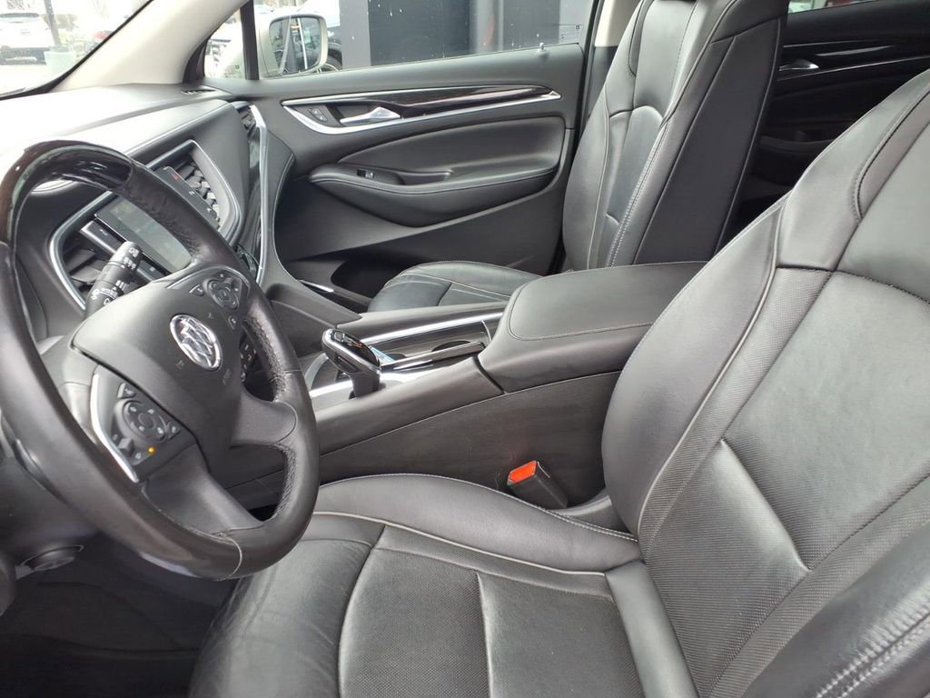Used 2019 Buick Enclave Avenir w/ Avenir Technology Package image 14