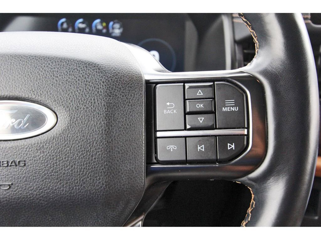 Used 2022 Ford Expedition Platinum image 17