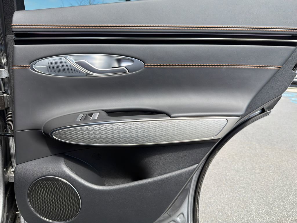 New 2026 Genesis GV70 2.5T Sport Prestige AWD/4WD image 17