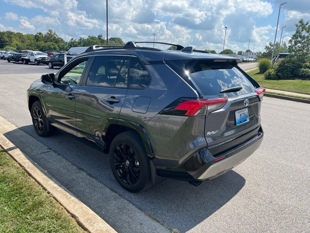 Used 2024 Toyota RAV4 SE w/ Weather Package AWD/4WD image 4