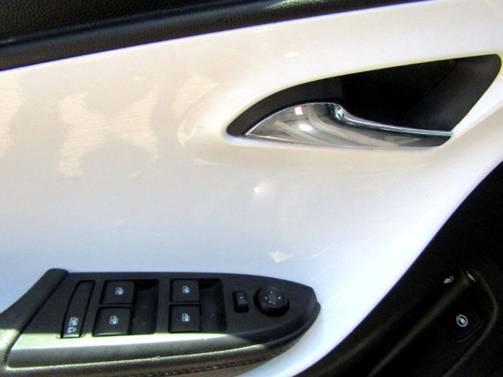 Used 2012 Chevrolet Volt Premium w/ Premium Trim Package image 9