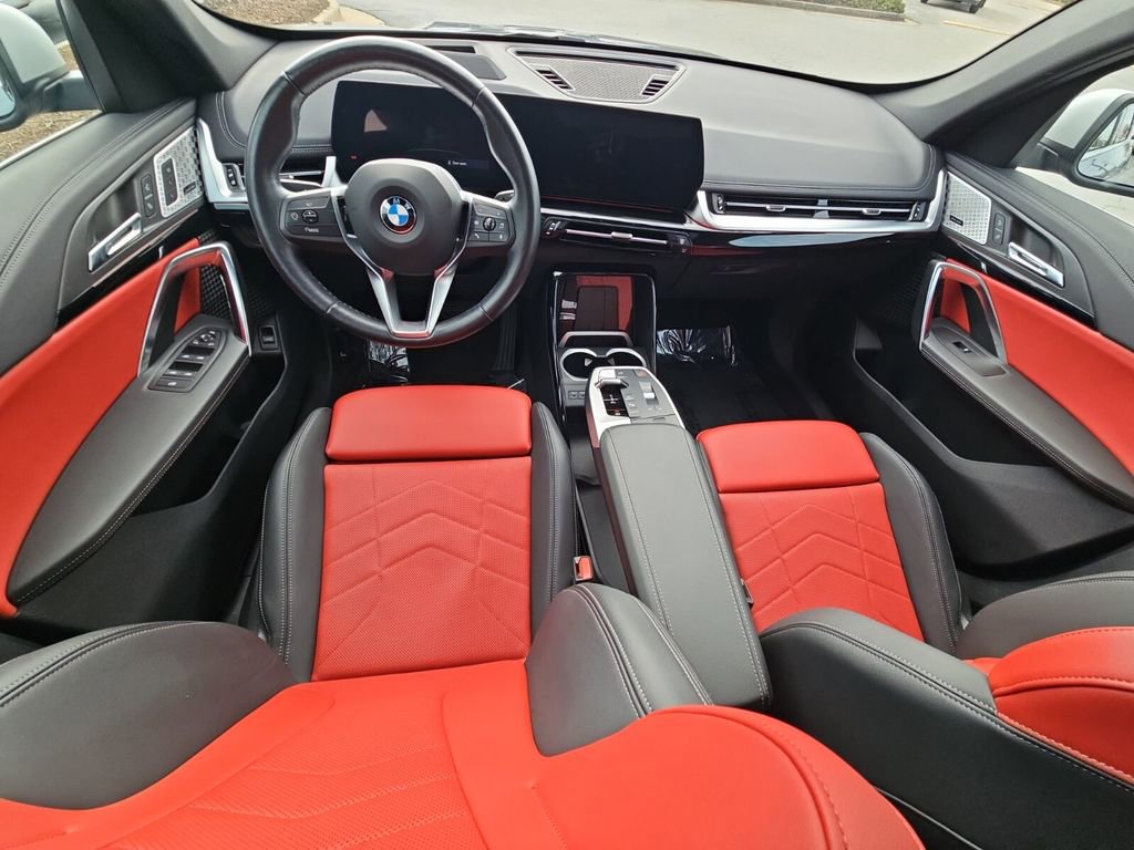 Used 2023 BMW X1 xDrive28i w/ Premium Package image 14
