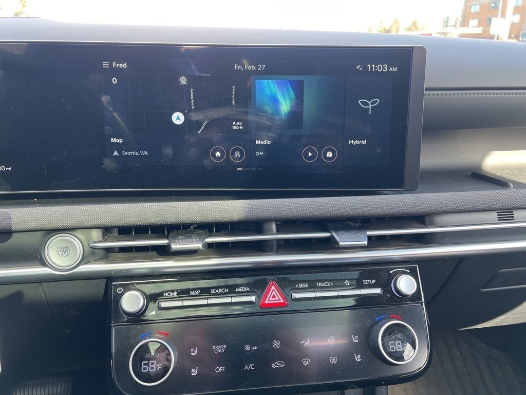 Used 2025 Hyundai Tucson Limited image 8