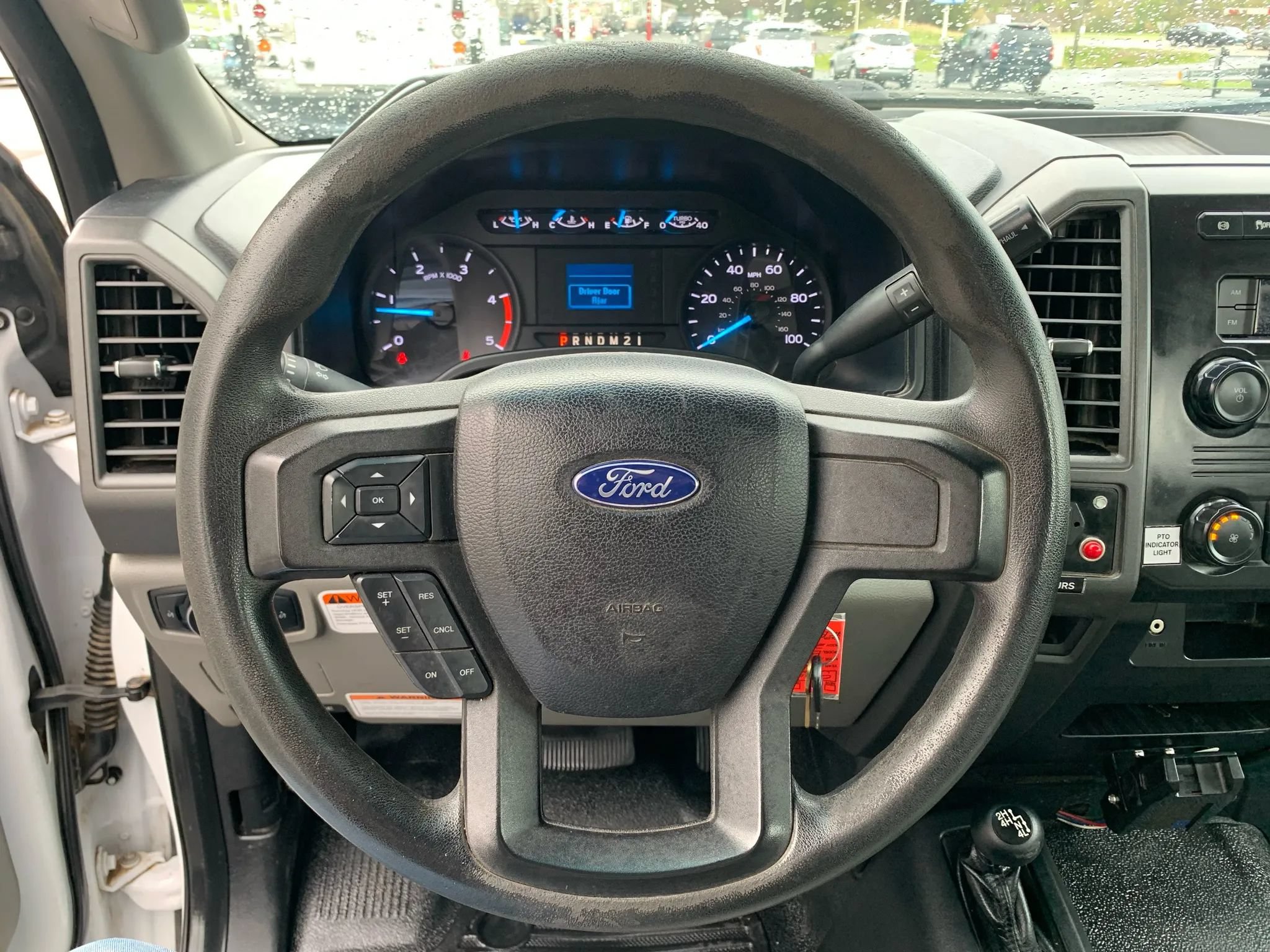 Used 2017 Ford F550 4x4 Regular Cab Super Duty image 9