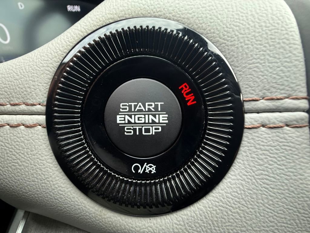 New 2026 Jeep Compass Limited image 23