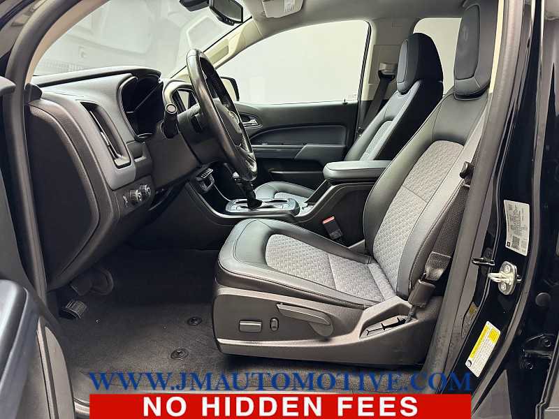 Used 2021 Chevrolet Colorado Z71 w/ Z71 Midnight Edition image 13