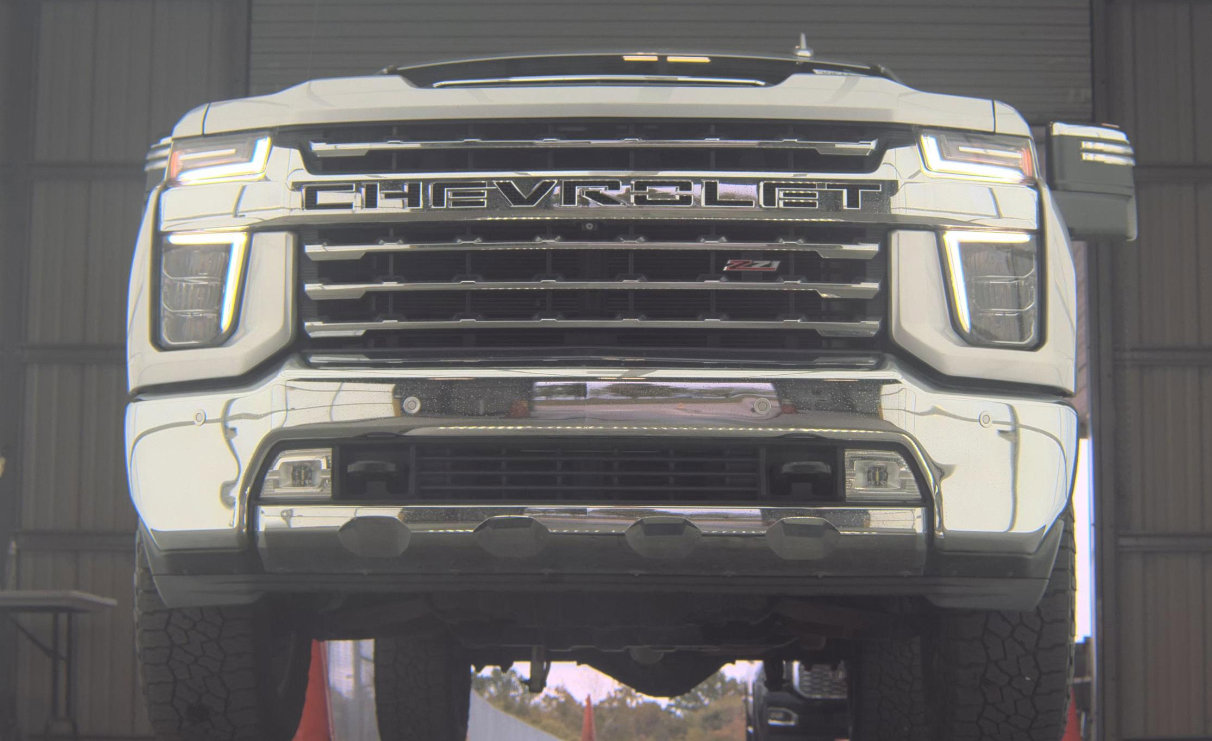 Used 2020 Chevrolet Silverado 2500 LTZ w/ LTZ Plus Package image 3