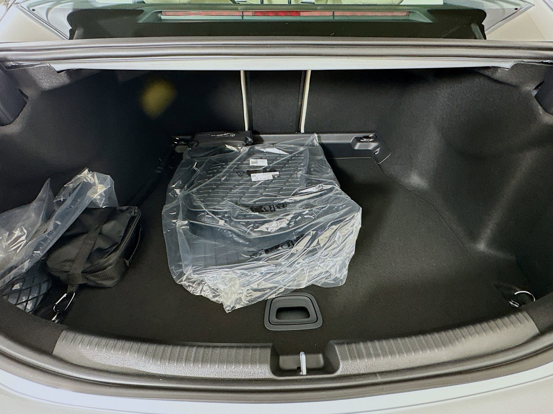 New 2026 Mercedes-Benz C 300 4MATIC Sedan image 29