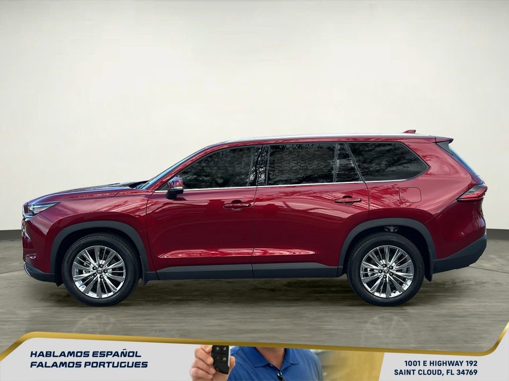 Used 2025 Toyota Grand Highlander AWD image 3