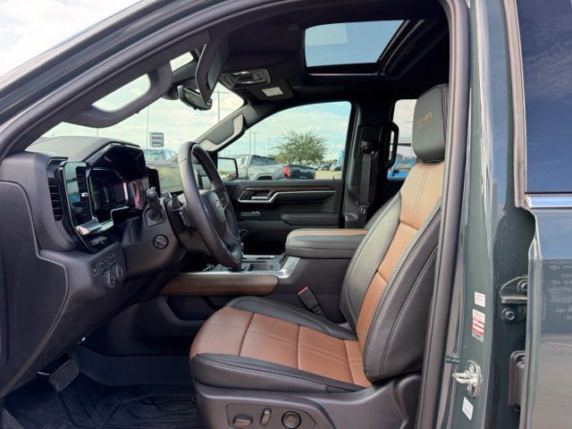 Used 2026 Chevrolet Silverado 1500 High Country AWD/4WD image 14