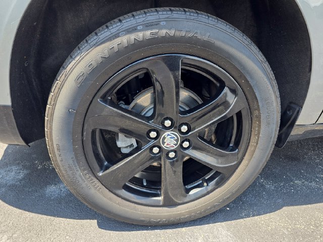 Used 2023 Buick Enclave Essence w/ Experience Buick Package AWD/4WD image 12