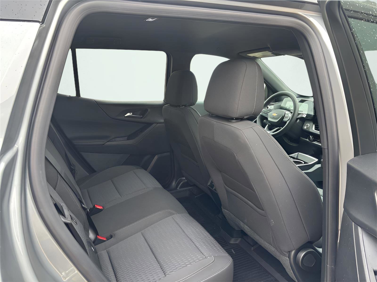 New 2026 Chevrolet Equinox LT w/ Safety and Technology Package image 25