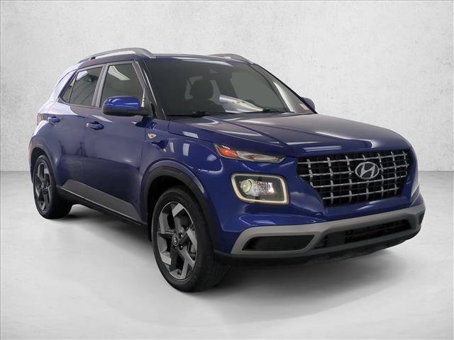 Used 2022 Hyundai Venue Limited FWD image 3