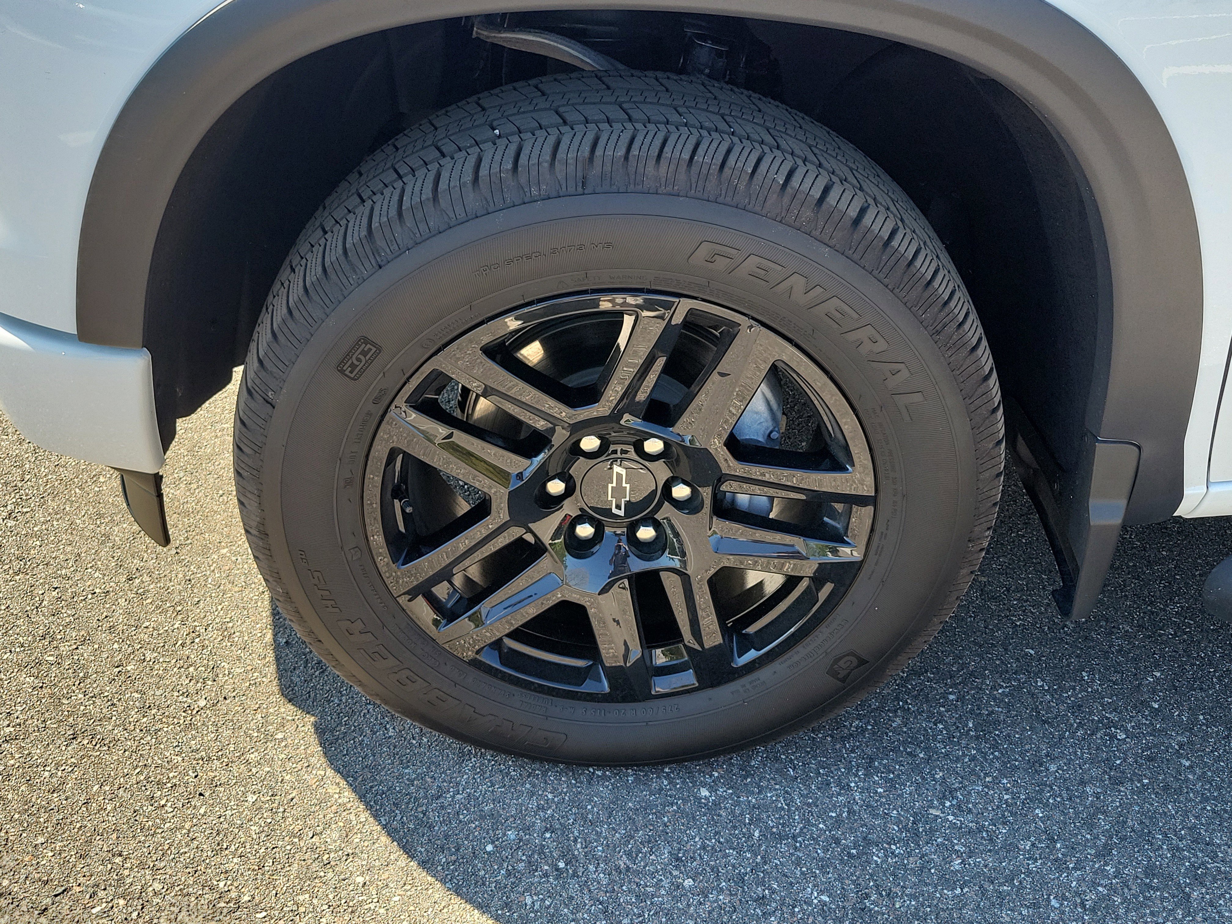 Used 2025 Chevrolet Silverado 1500 RST w/ Rally Edition AWD/4WD image 39