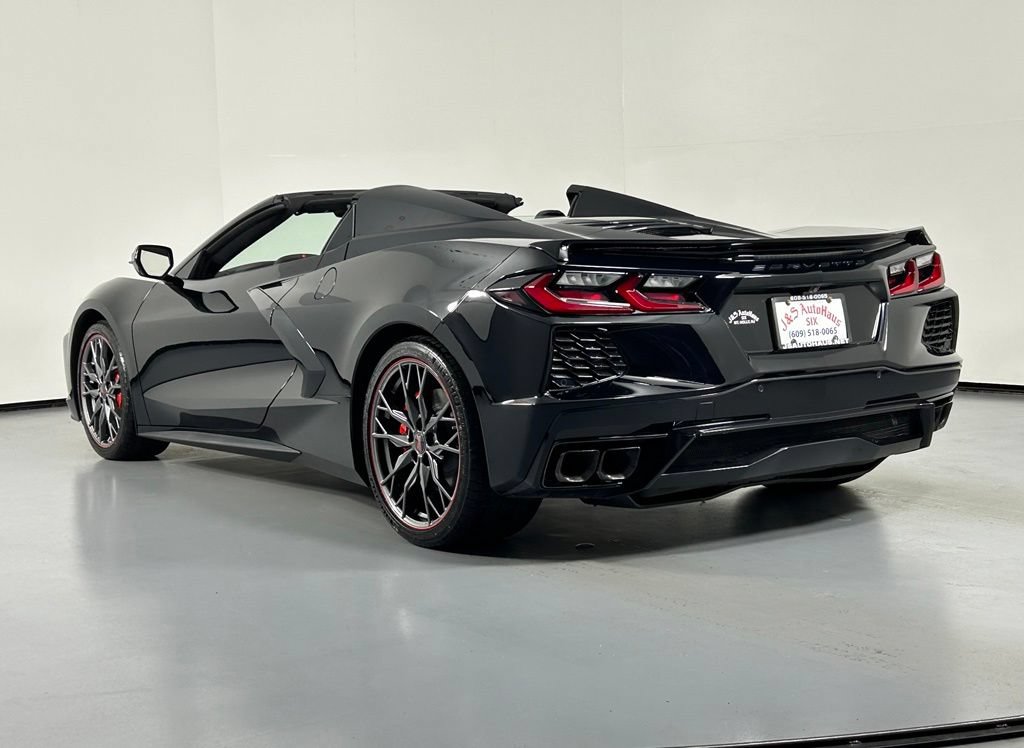 Used 2024 Chevrolet Corvette Stingray Premium Conv w/ 3LT RWD image 3