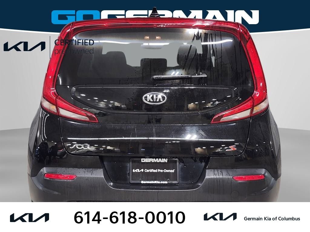 Certified 2021 Kia Soul S image 16