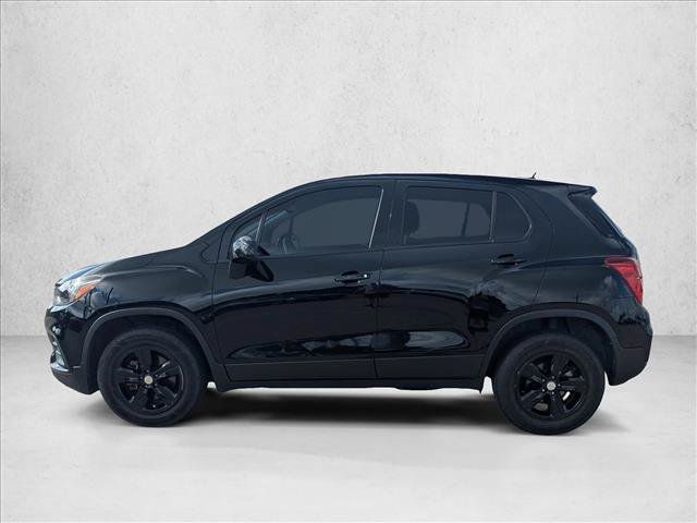 Used 2022 Chevrolet Trax LS w/ Tint and Cruise Package AWD/4WD image 6