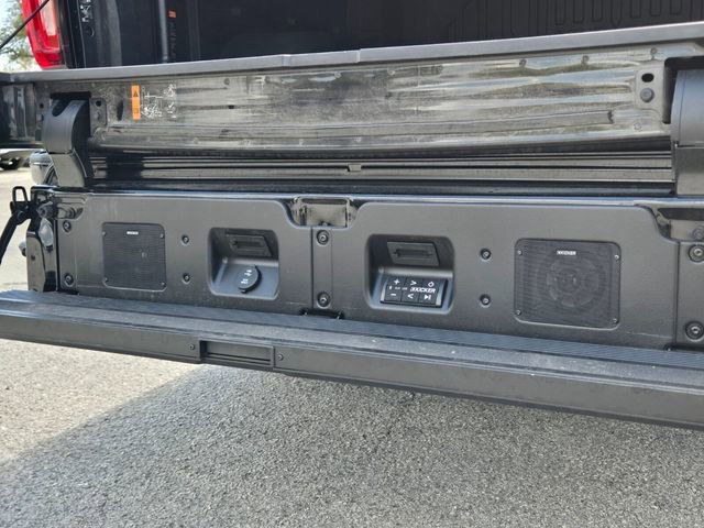 Used 2023 GMC Sierra 1500 Denali Ultimate image 17