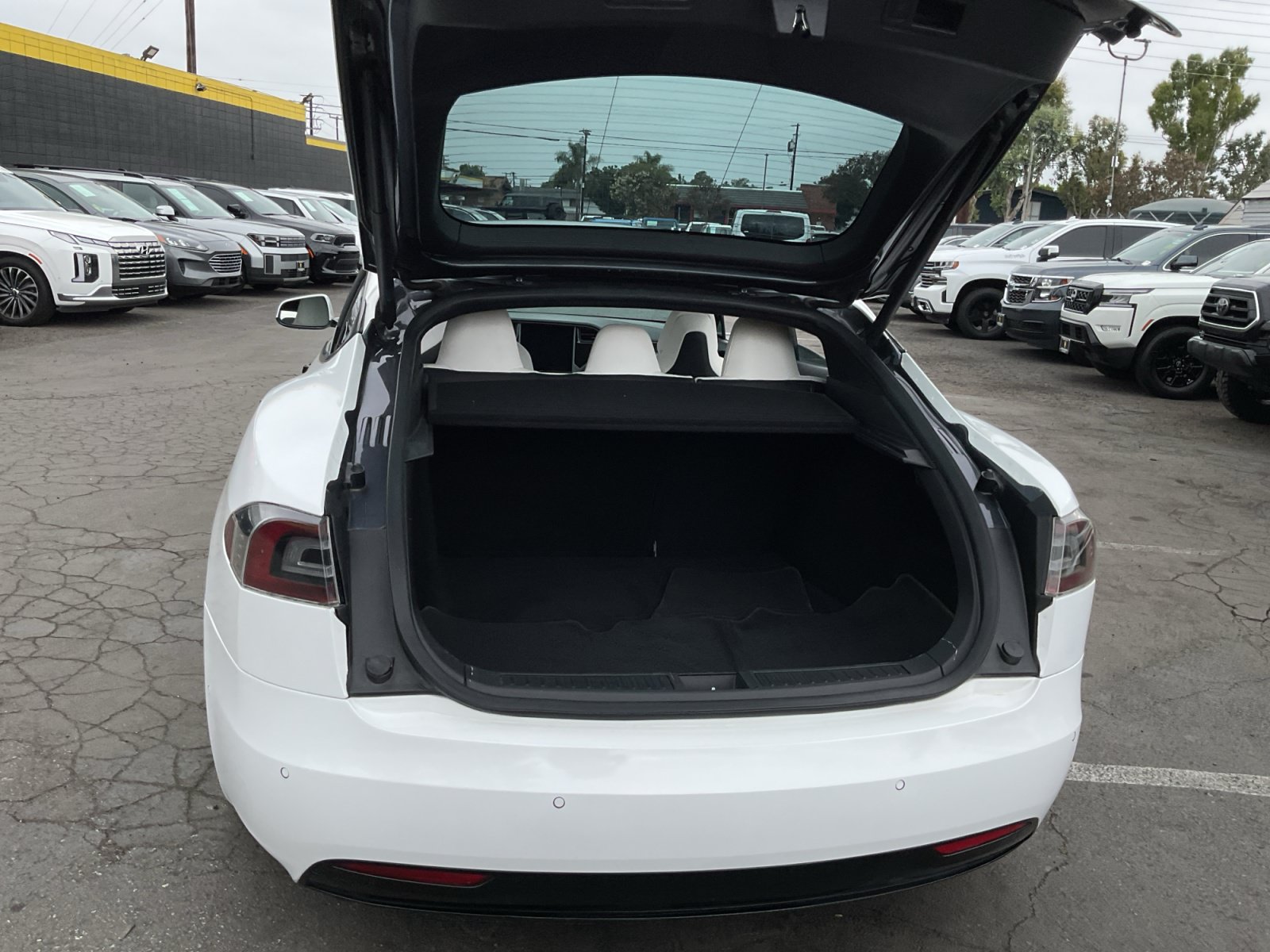Used 2018 Tesla Model S 75D AWD/4WD image 24