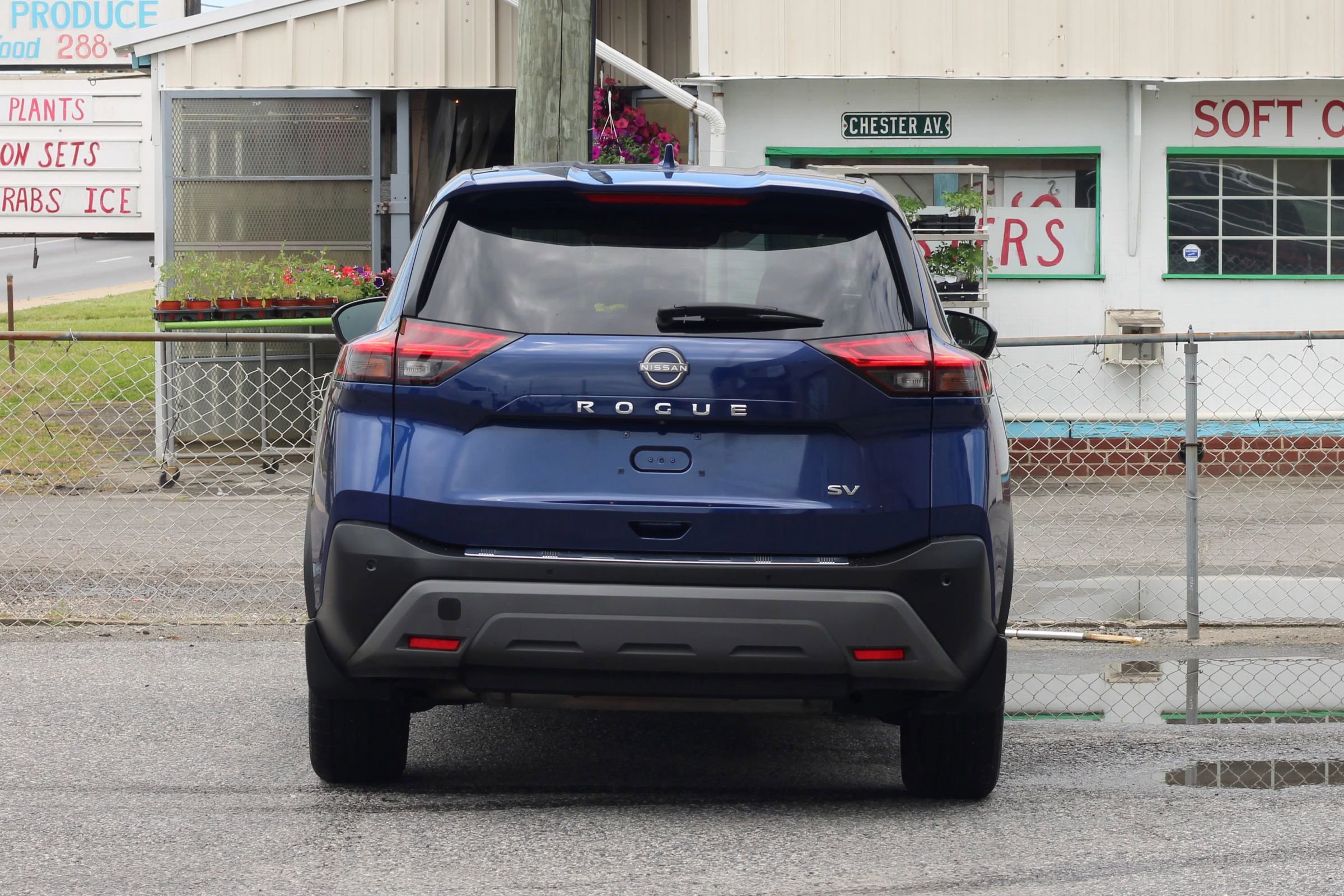 Used 2022 Nissan Rogue SV FWD image 7