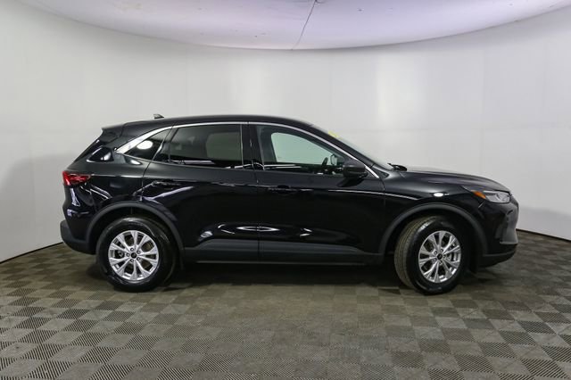Used 2023 Ford Escape Active w/ Tech Pack #1 AWD/4WD image 14